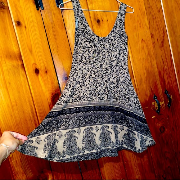 Angie Simple Stretchy Basic A Shape Dress Peplum Intricate Pattern Small - Picture 1 of 8